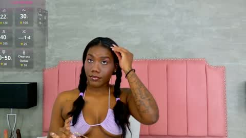 alaia_colins online show from 04.11.26