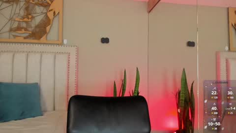     online show from 01.03.25