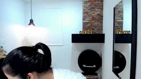     online show from 01.05.25