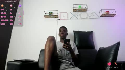 Snapshot of alan_blacke chatting on 09.08.25 alan_blacke online show from 09.08.25