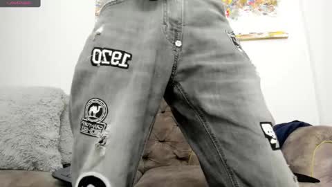 Snapshot of alan_blacke chatting on 11.17.25 alan_blacke online show from 11.17.25