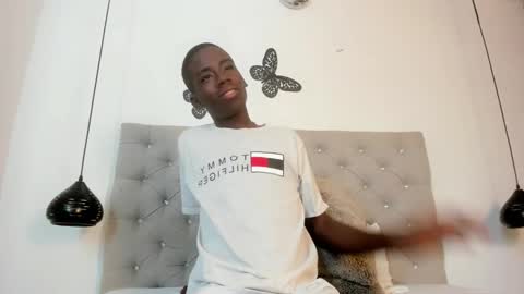 Snapshot of alan_blacke chatting on 11.20.25 alan_blacke online show from 11.20.25