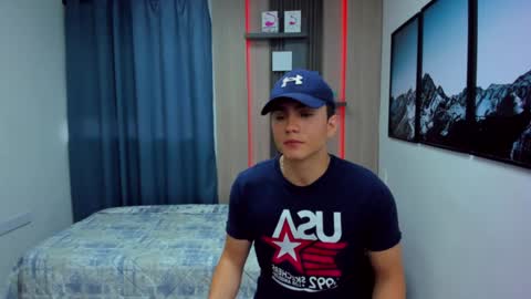 Alan  Kevin can we reach 100 thumbs up please guys  online show from 01.26.25