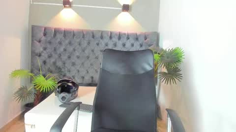 Alan online show from 09.20.25