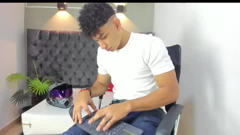 Alan online show from 09.25.25