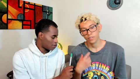 Alan and Criss - WE JUST FRIENDS WITH BENEFITS BOTH VERS online show from 12.31.24