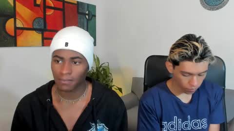 Alan and Criss - WE JUST FRIENDS WITH BENEFITS BOTH VERS online show from 03.08.25