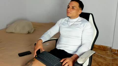 alan_vitori online show from 05.03.26