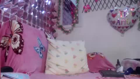 Snapshot of alana_2024 chatting on 03.11.25 Working hours pm to am every day online show from 03.11.25