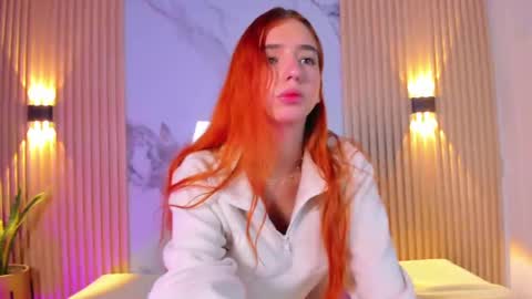 A L A N A  online show from 10.28.25