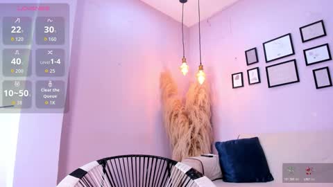 Alana online show from 12.15.25