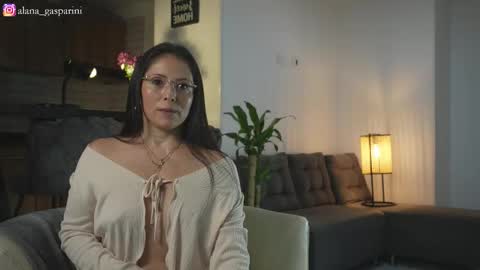 Alana Gasparini online show from 11.08.25