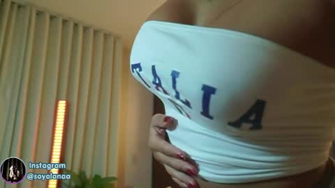 Snapshot of alana_haze chatting on 06.07.26 Alana online show from 06.07.26