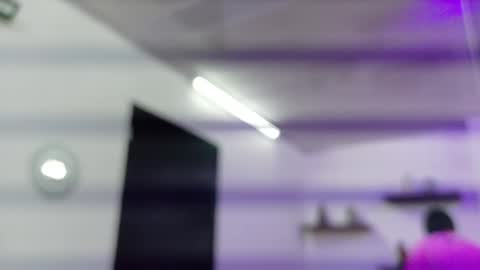 Maeve  online show from 04.15.26