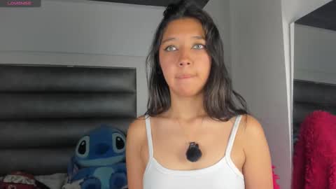 Snapshot of alana_noir chatting on 10.24.25 alana online show from 10.24.25