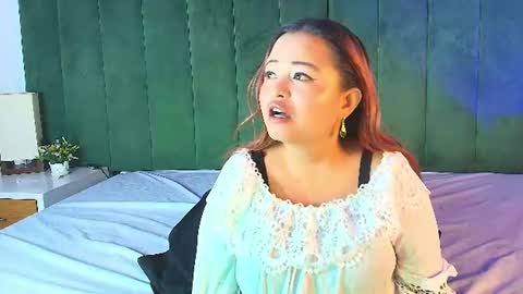 ALANA PETITE online show from 07.17.26