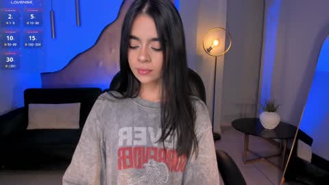 Alana online show from 12.21.24