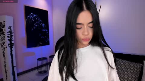 Alana online show from 12.22.24