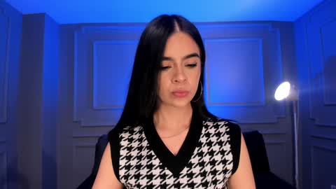 Alana online show from 01.07.25