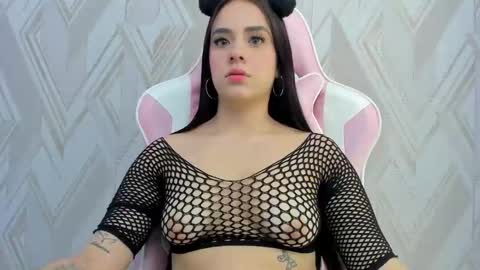 Alana Flores online show from 01.28.25