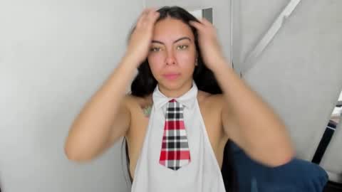 Snapshot of alanahott_ chatting on 11.04.25 Alana hot online show from 11.04.25