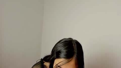 ALANA Please follow me  online show from 02.12.26