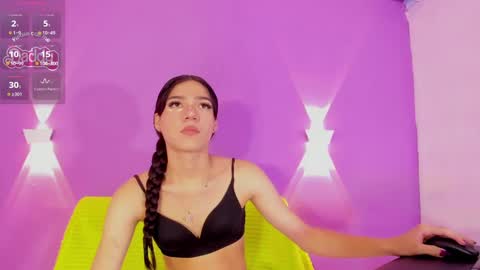 Alanaa Rosee  online show from 09.29.25