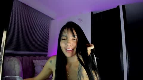 Snapshot of alanatate chatting on 12.28.24 Alanatate online show from 12.28.24