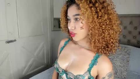 Snapshot of alanaxbrown chatting on 03.17.26 Tell me Alana online show from 03.17.26