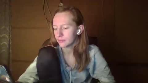 Snapshot of alane26 chatting on 03.02.25 Elisa online show from 03.02.25