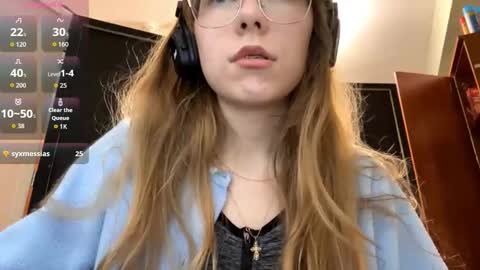 Stella online show from 09.09.25