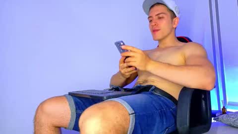 Alan Ferrer online show from 12.21.25