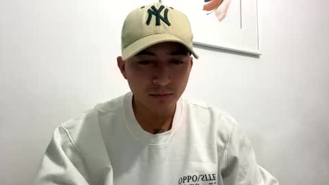 alanj998 online show from 09.23.25