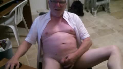 Alanlee10allen online show from 04.26.26