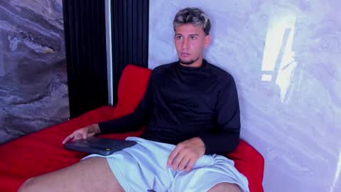 Alan Smith  online show from 10.20.25