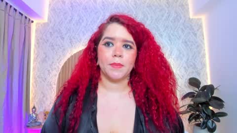 Snapshot of alanna_hank chatting on 12.12.24 Alanna online show from 12.12.24