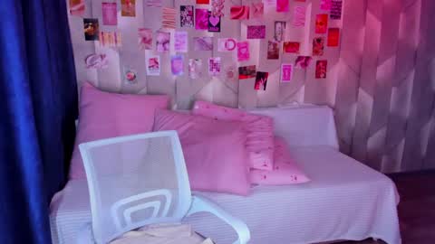 Alanna May will make your day P online show from 04.11.26