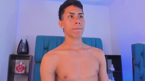 alannaughty_ online show from 12.24.24