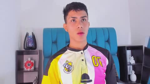 alannaughty_ online show from 01.05.25