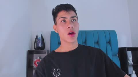 alannaughty_ online show from 01.06.25