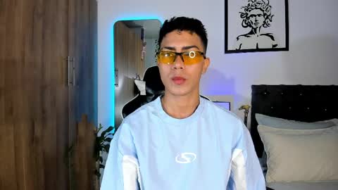 alannaughty_ online show from 04.16.26