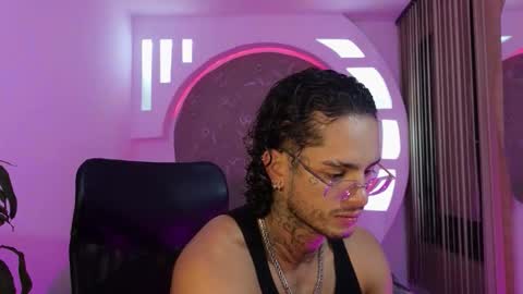 alan online show from 10.17.25