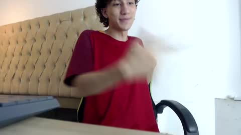 Snapshot of alantrickz365 chatting on 10.16.25 alantrickz365 online show from 10.16.25