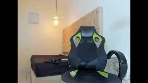 alantrickz365 online show from 11.19.25