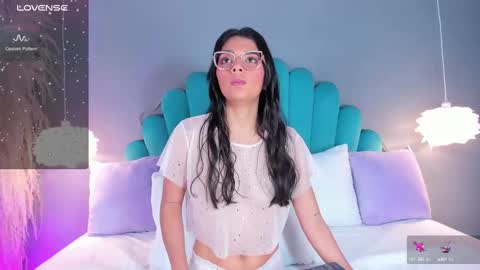 Alassia Hocthner online show from 09.22.25