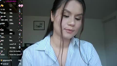 Snapshot of alba_toro535670 chatting on 02.22.25 alba_toro535670 online show from 02.22.25