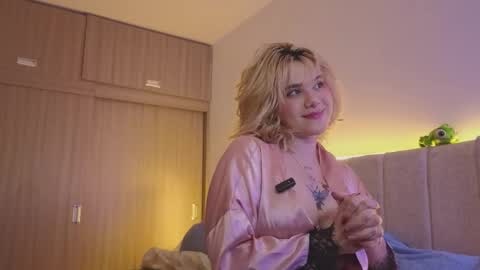 albaandthayron online show from 02.18.26