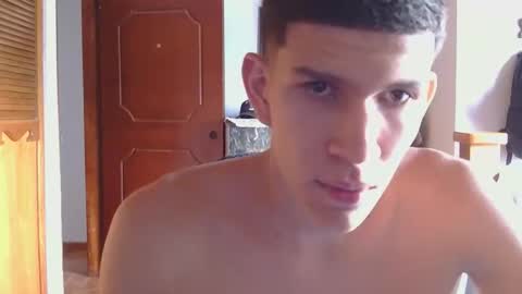 josevcam online show from 10.20.25