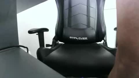 Snapshot of albanianking07 chatting on 01.19.25 albanianking07 online show from 01.19.25