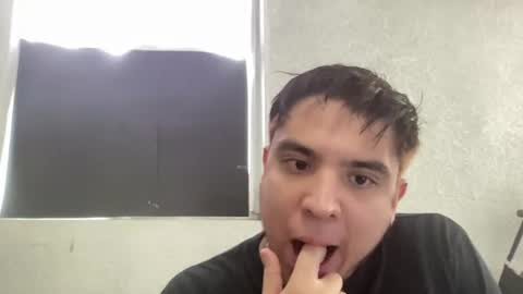 Snapshot of alber753713 chatting on 06.16.26 alber753713 online show from 06.16.26